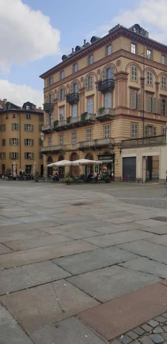 Romantica Mansarda Nel Cuore Di Torino Exterior foto